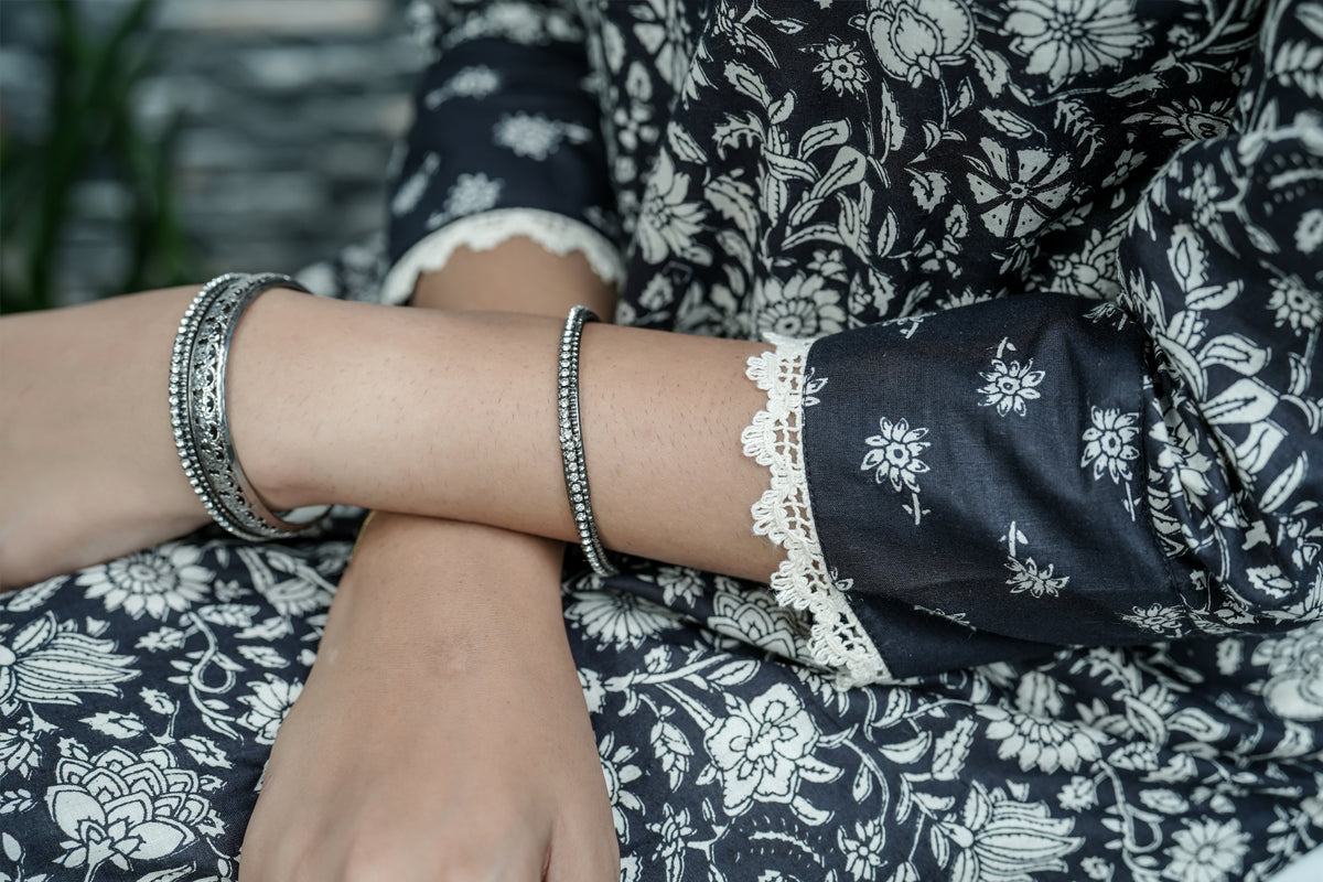 Suryakanthi Black & White printed kurta
