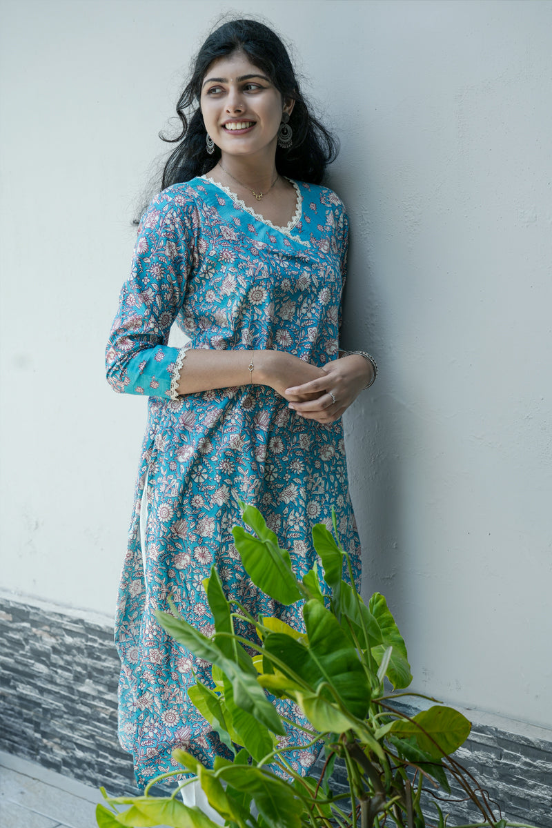 Suryakanthi Light Blue &White Printed Kurta