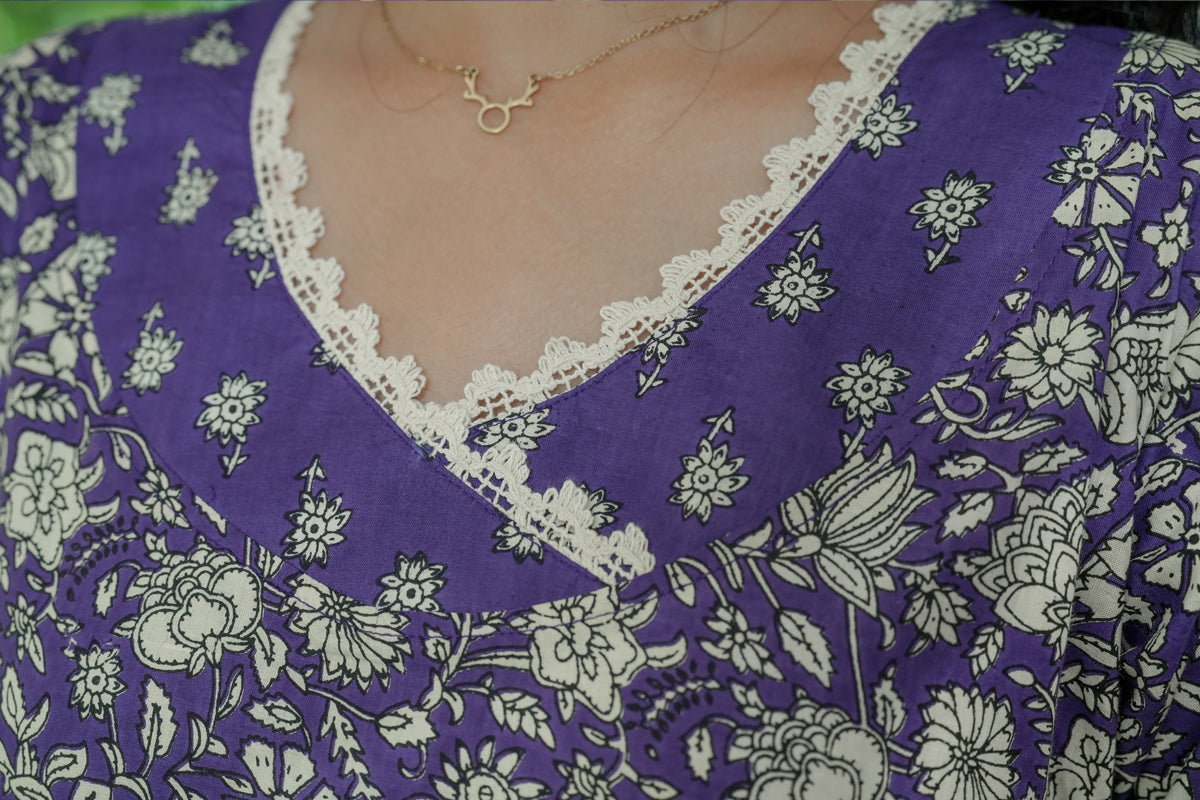 Suryakanthi Violet &White Printed Kurta