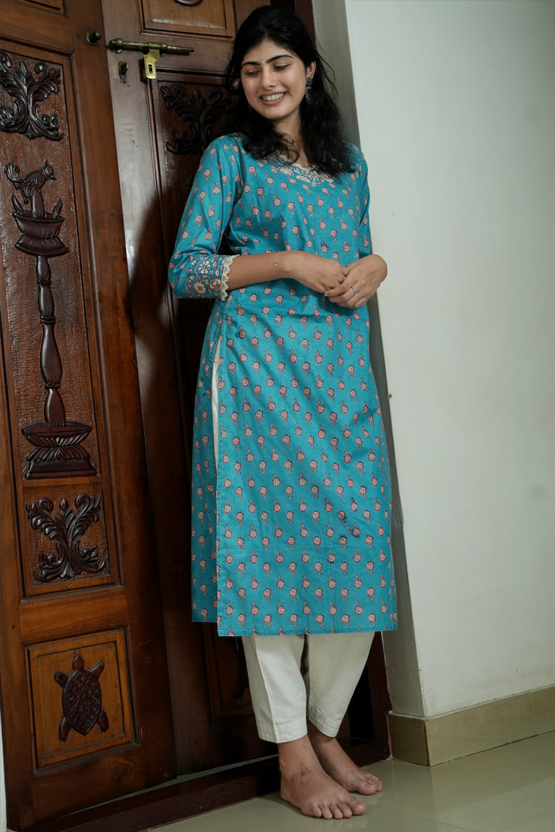 Suryakanthi Light Blue Printed Kurta
