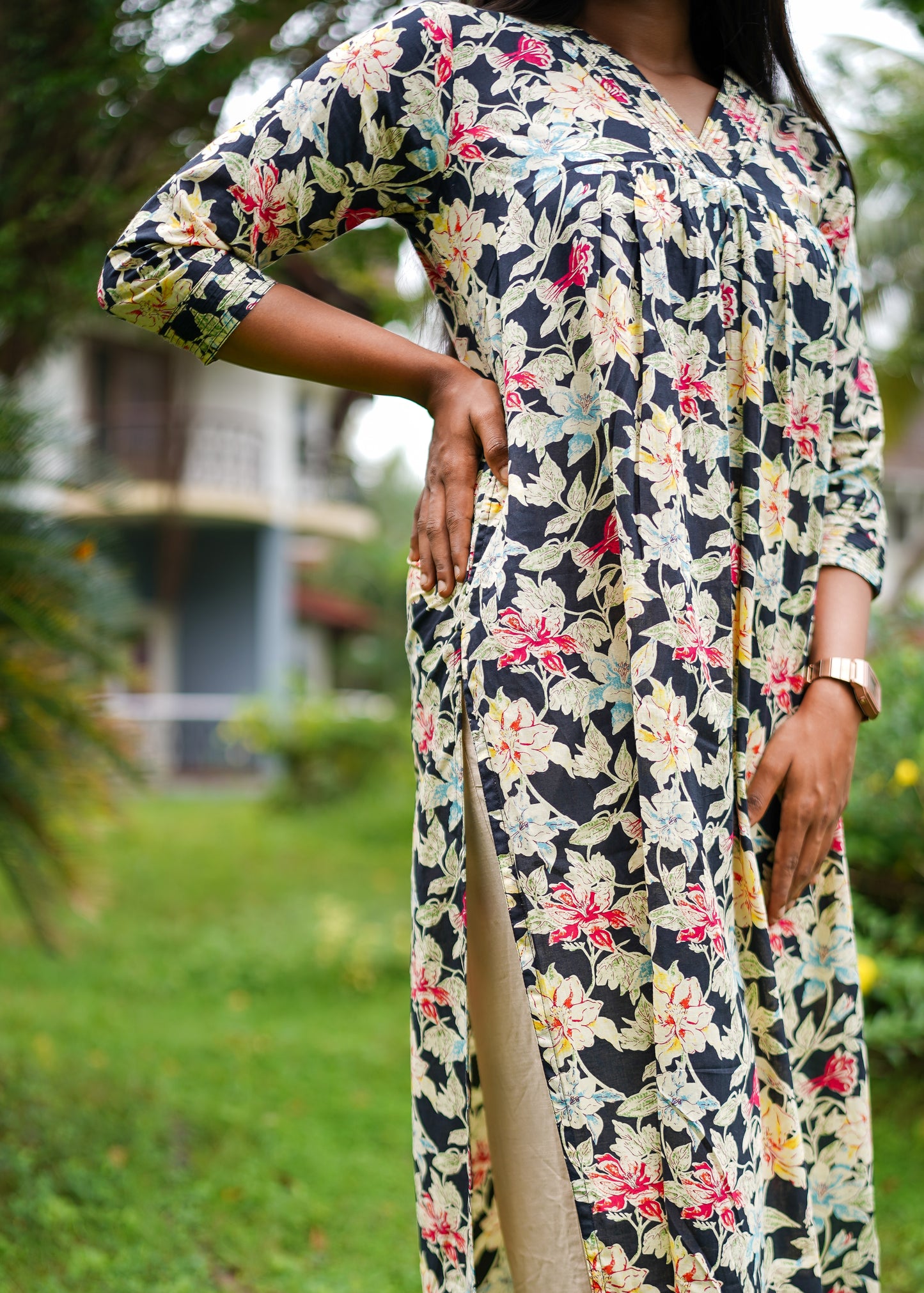 NANDIKA  PRINTED  STRAIGHT KURTA