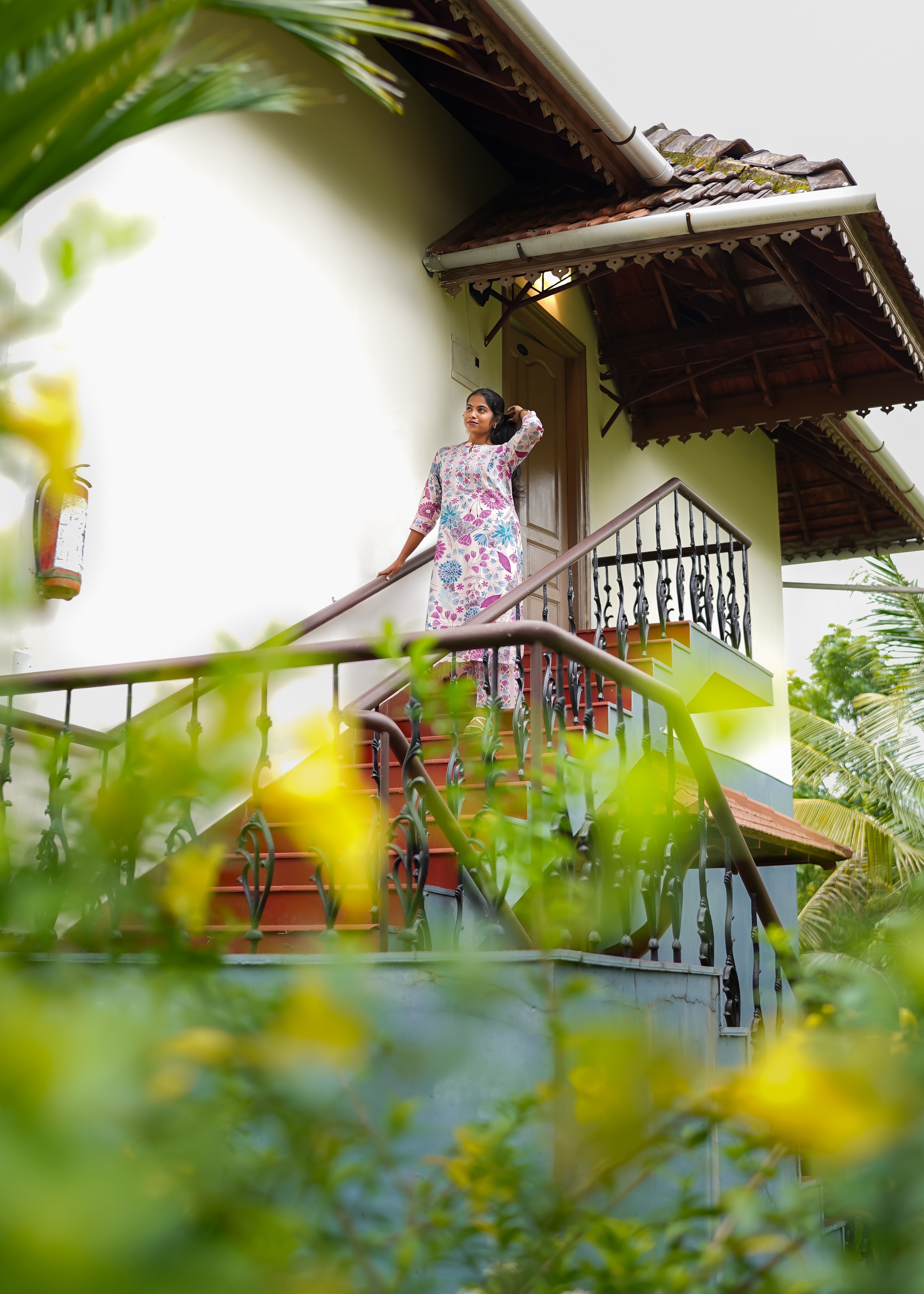 ANAMIKA  PRINTED  STRAIGHT KURTA WITH BOTTOM