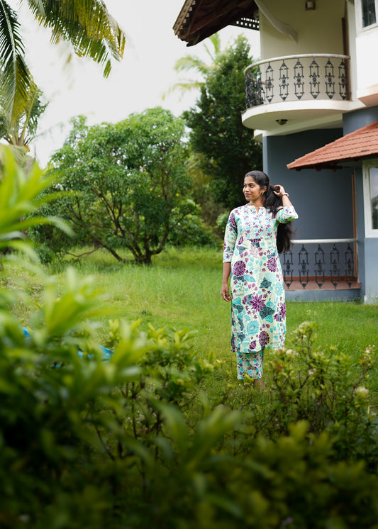 ANAMIKA  PRINTED  STRAIGHT KURTA WITH BOTTOM