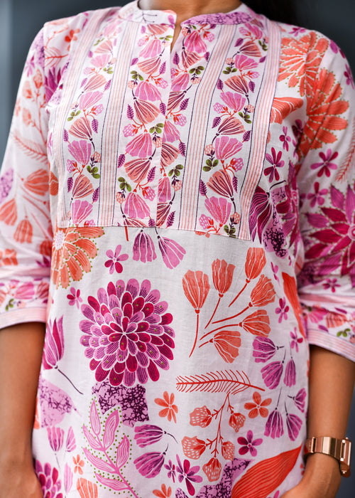 ANAMIKA  PRINTED  STRAIGHT KURTA WITH BOTTOM